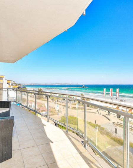 montemare-baltic-lounge-scharbeutz-112408-3446777