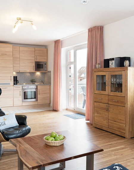 kaiserhof-18-20-eismoewe-kellenhusen-112809-7908630